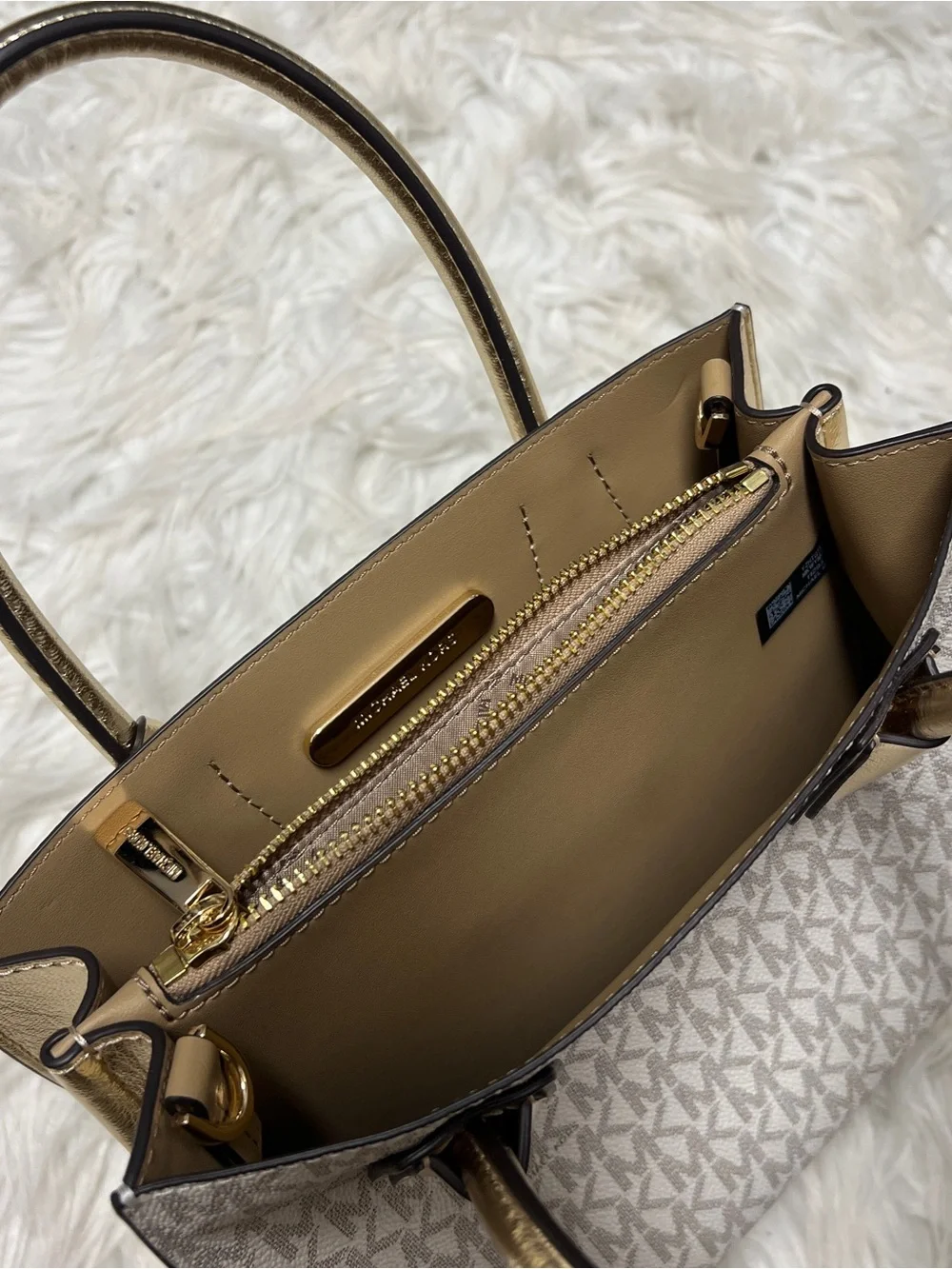 Michael Kors Mercer Medium Messenger Crossbody Satchel Purse NWT